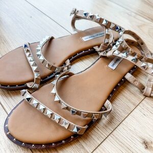 Steve Madden Tan Studded Sandals